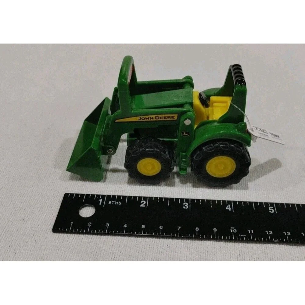 TOMY ERTL John Deere Tractor Bucket Loader New With Tags